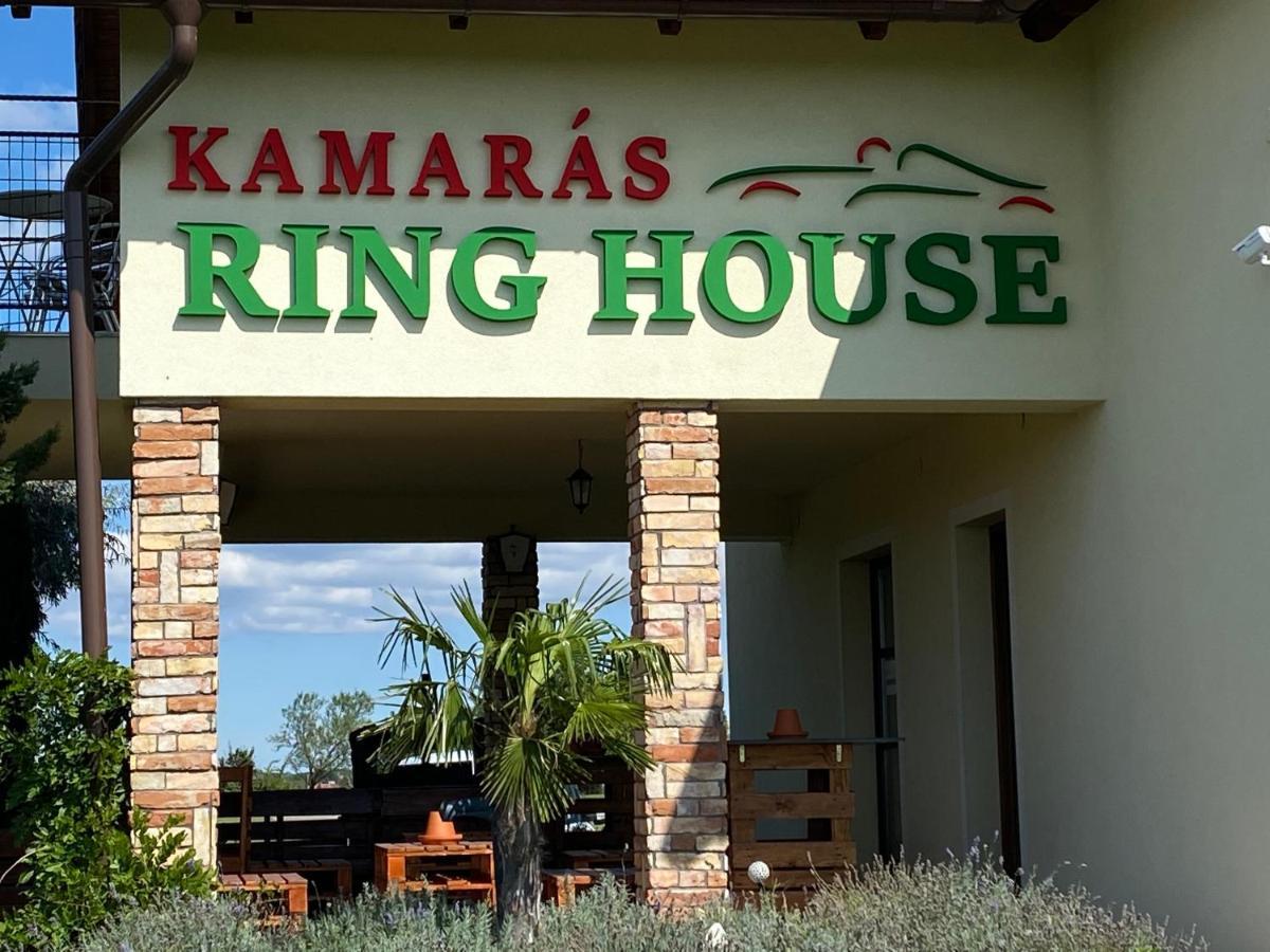 Kamaras Ring House Bed & Breakfast Mogyoród Екстериор снимка